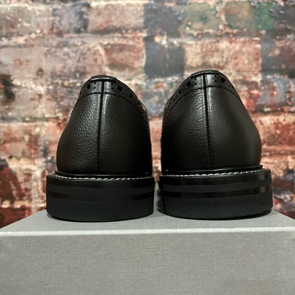 NEW Aquatalia and Men's Black Leather Slip On Dress Shoes Amazing quality. - Picture 6 of 8